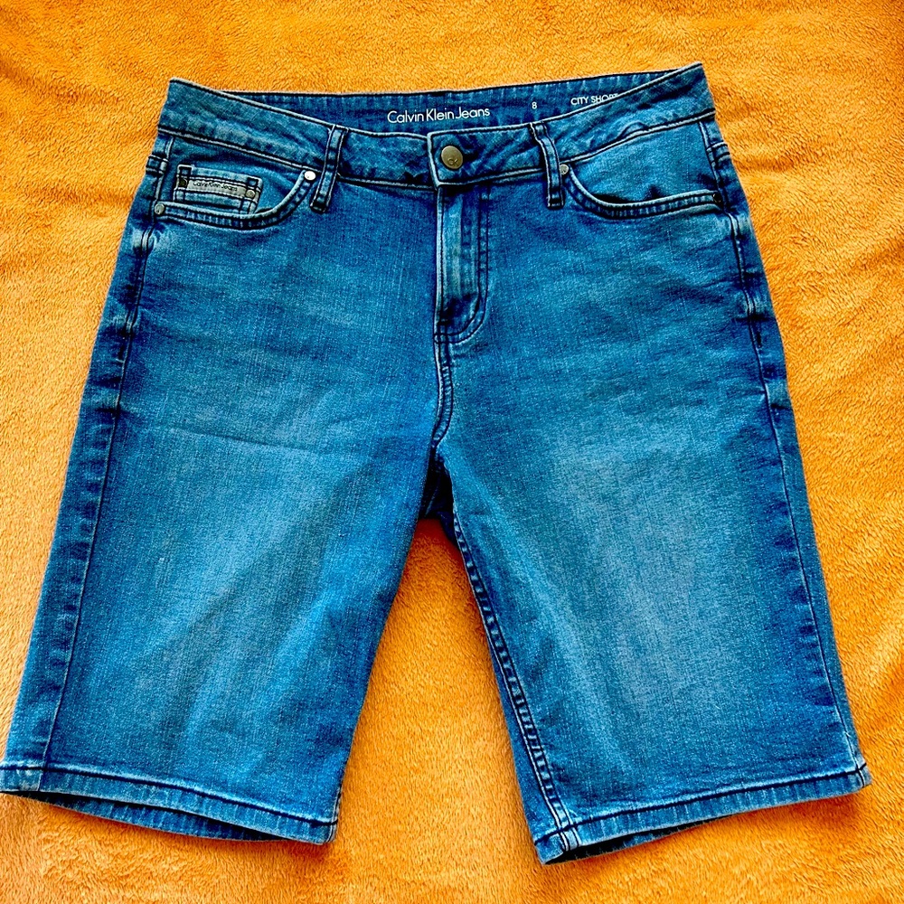 Calvin Klein Jeans Denim City Short sz 8